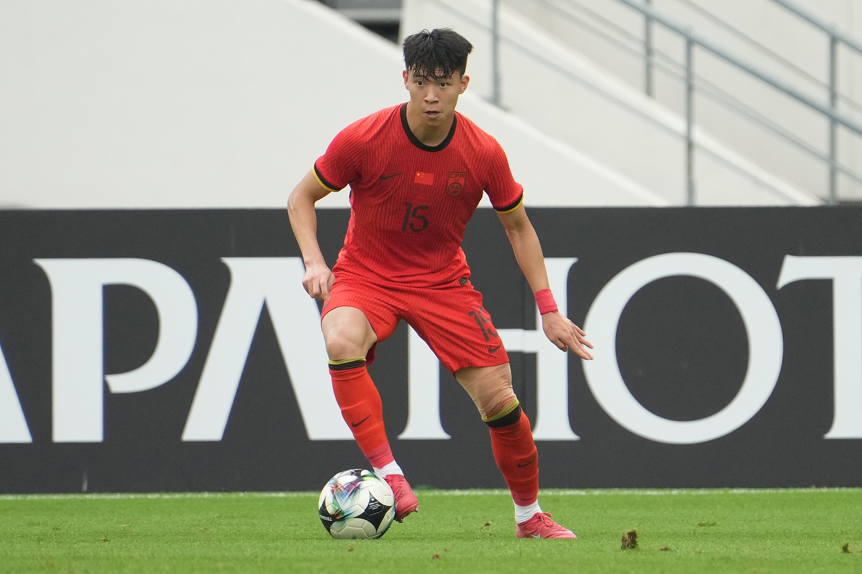 开云app-王钰栋谈留洋：有机会未来还是希望能出去看看，我哪儿都想去